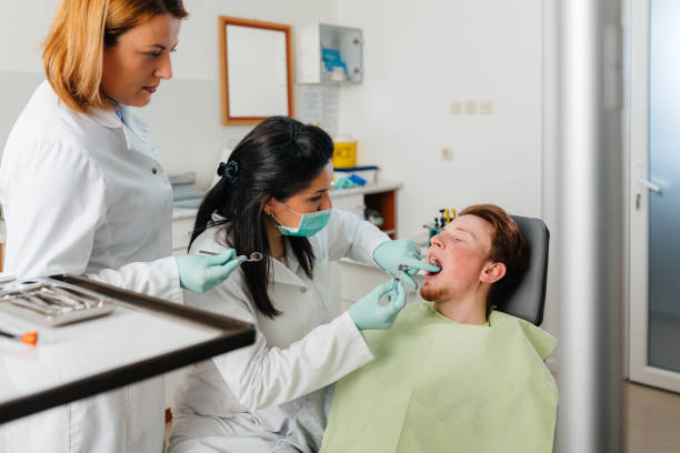 Best Cracked Tooth Emergency Dentist  in Loma Linda, CA